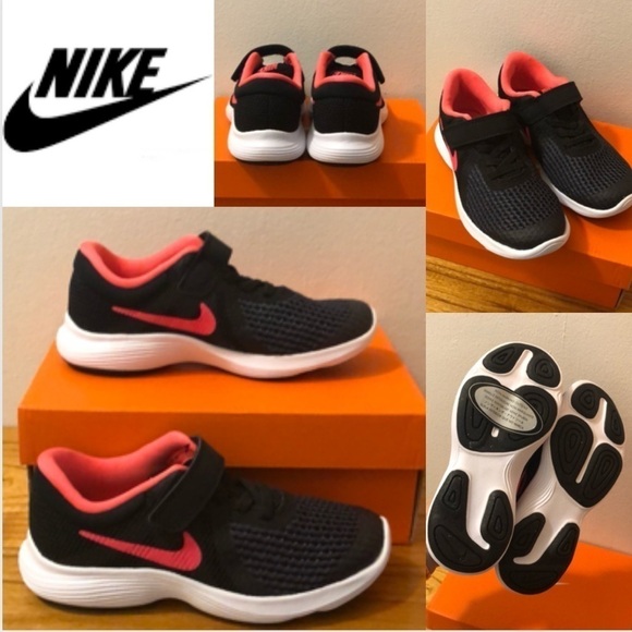 Nike
Revolution 4 Sneaker (Little Kid) K4N100 - Picture 2 of 5